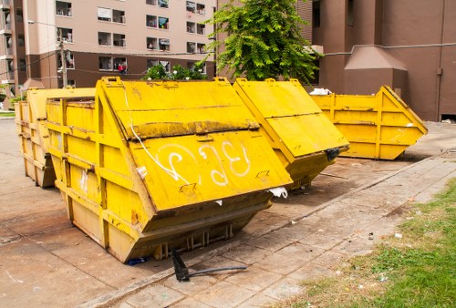 Professional rubbish clearance team in Central London